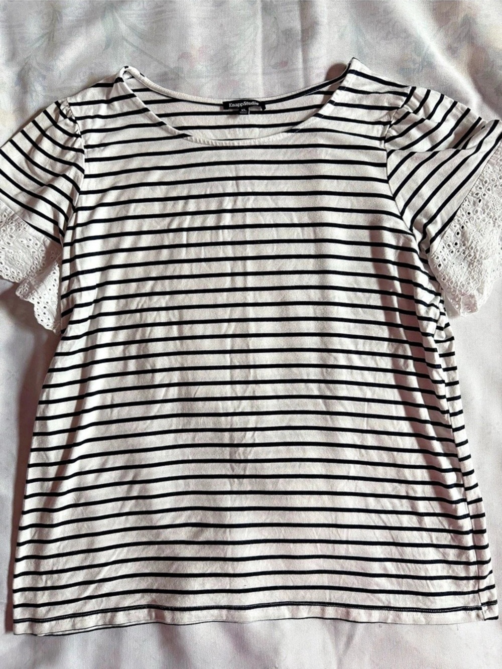 Knapp studio Striped Lace Sleeve Top White & Black Size XL